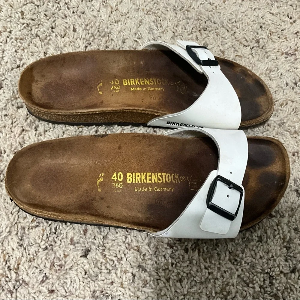 Birkenstock White Sandals with Buckles women’s 40 - Picture 5 of 15